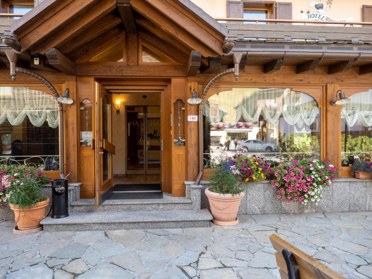 Albergo Alpenrose Livigno Exterior photo