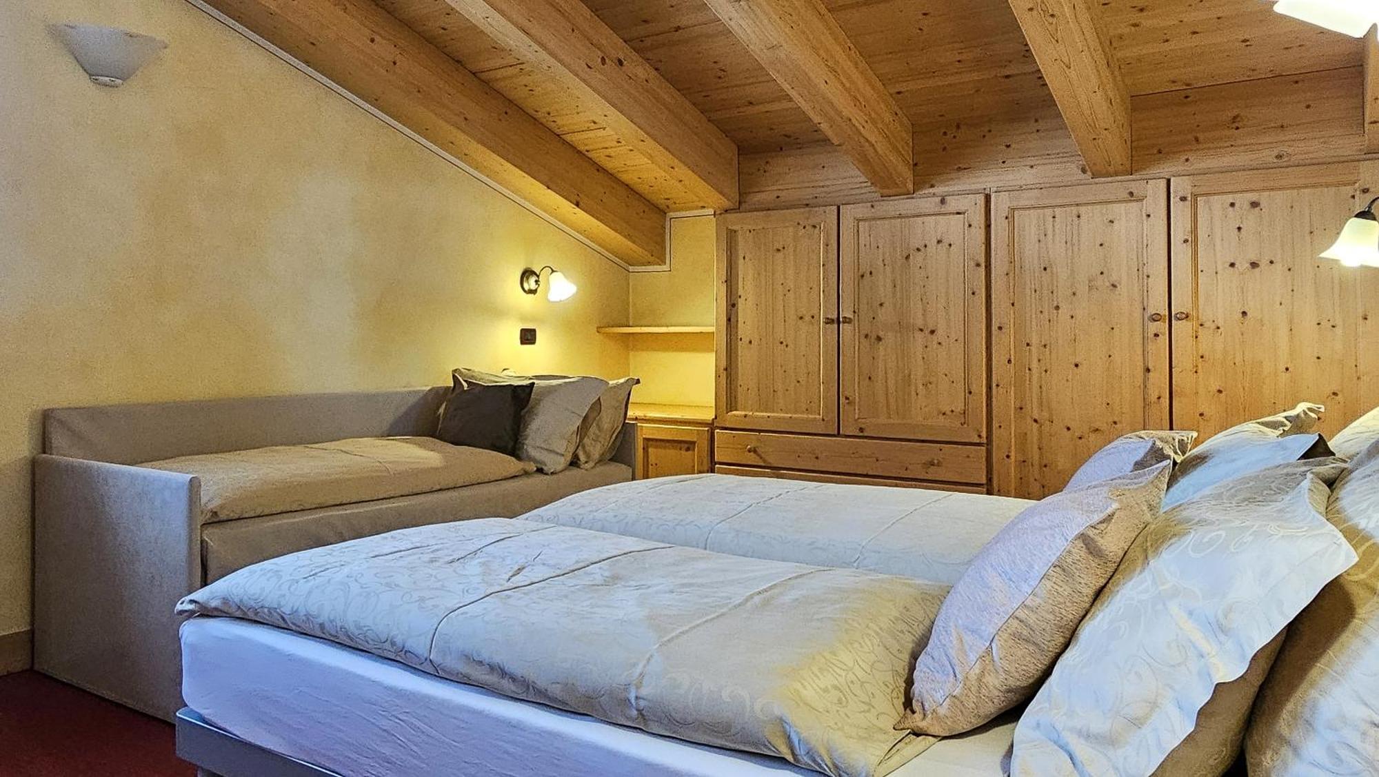 Albergo Alpenrose Livigno Exterior photo